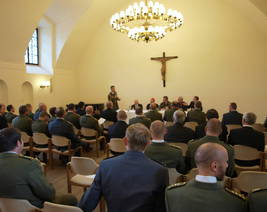 15 let služby vojenských kaplanů