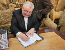 Takto jsem to prožil já. Kardinál Duka o své nové knize